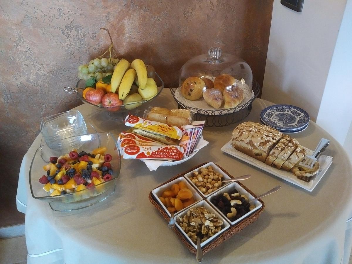 Bed and Breakfast Cascina Cortine Guarene Zewnętrze zdjęcie